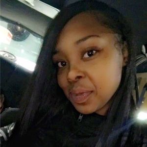 Meet your Posher, Celeste